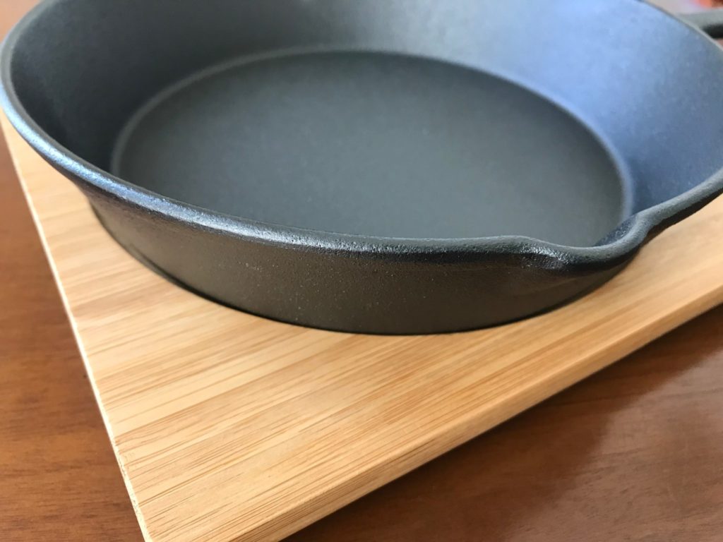 大きい方のニトスキにぴったりのサイズ