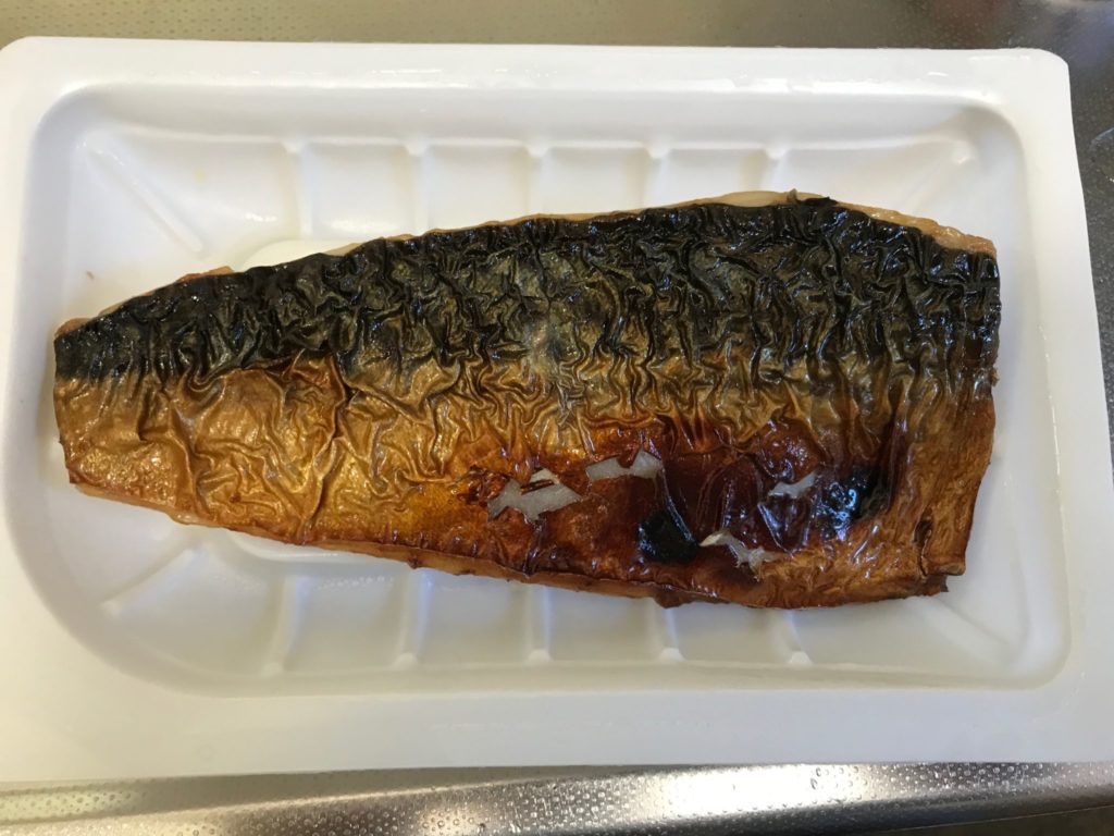 セブンイレブンのサバの塩焼き